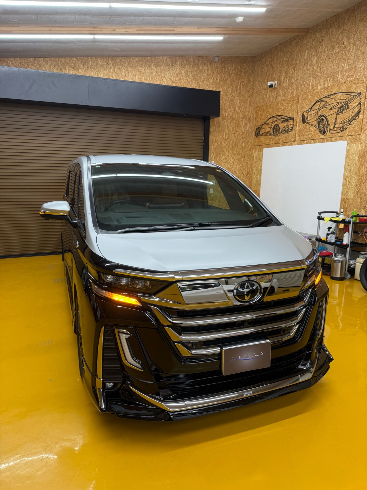 トヨタ ヴェルファイア 施工事例 1