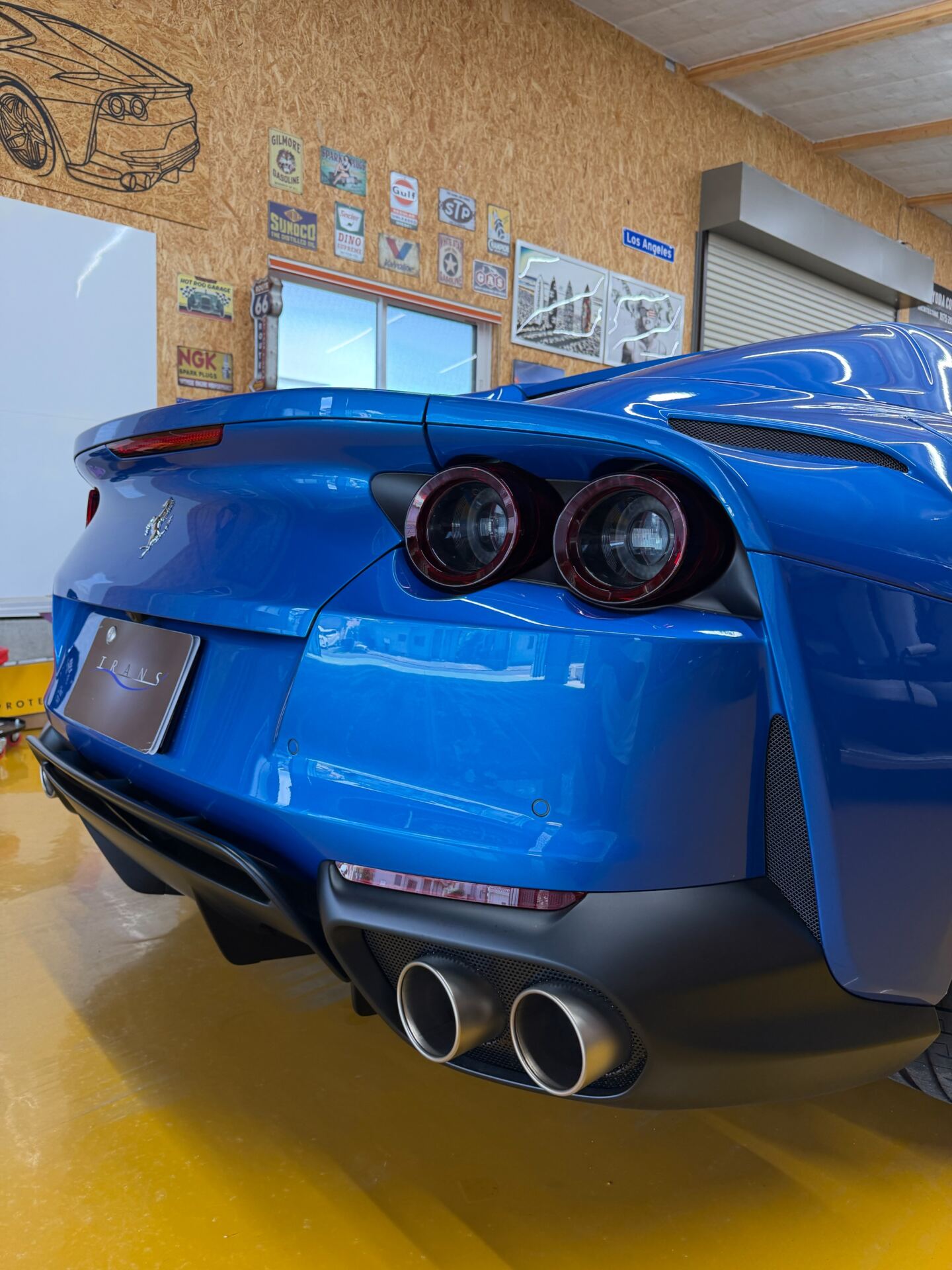 フェラーリ 812 GTS 施工事例 4
