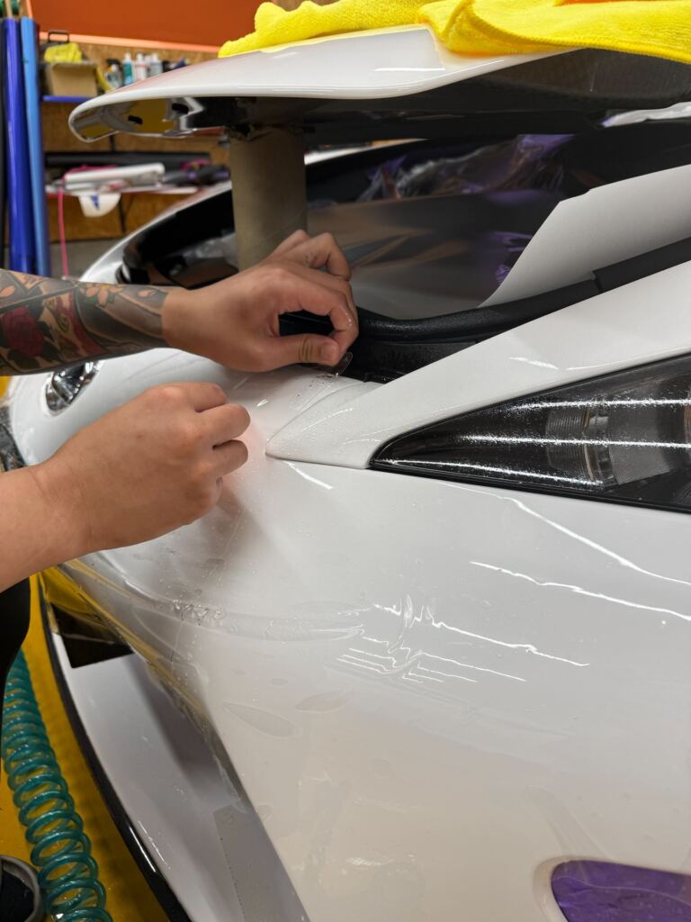 レクサス LFA 施工中 2